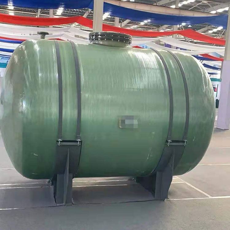 FRP Zoutzuuropslagtank